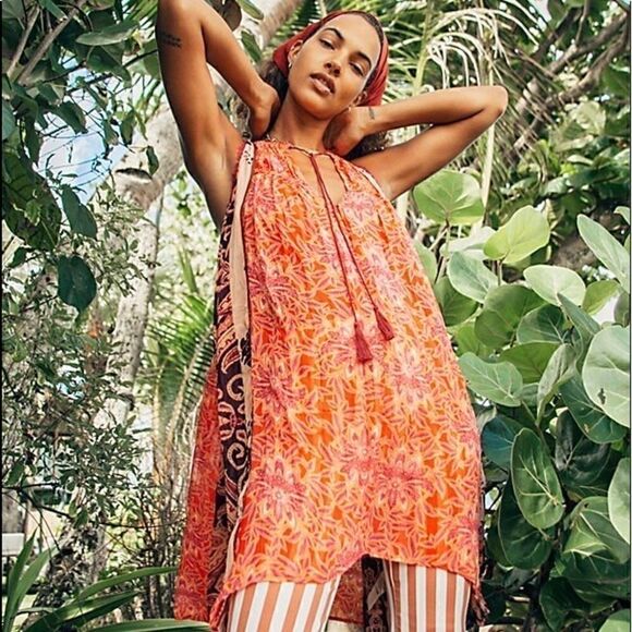 FREE PEOPLE FEEL THE HEAT PRINTED TUNIC - Picture 1 of 7